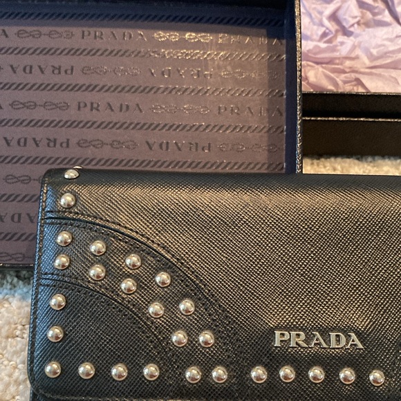 Prada Milano EUC studded long wallet Black - Picture 1 of 15